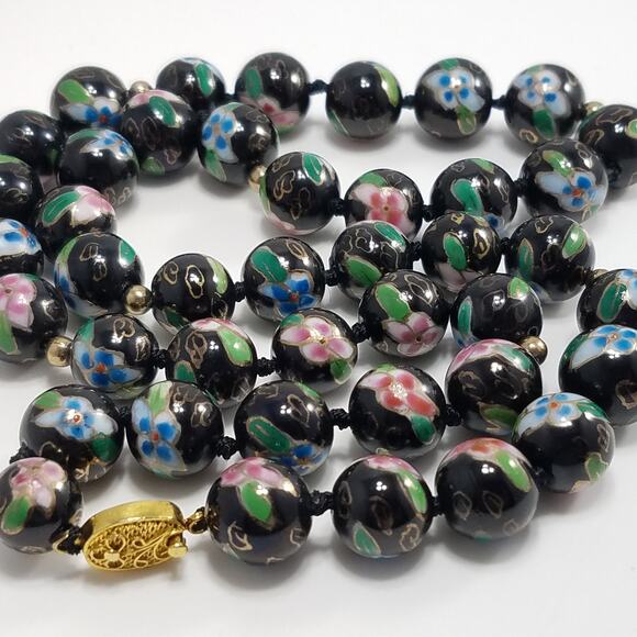 Vintage Chinese Hand Knotted Beaded Necklace, Imported 1960s - Picture 10 of 10